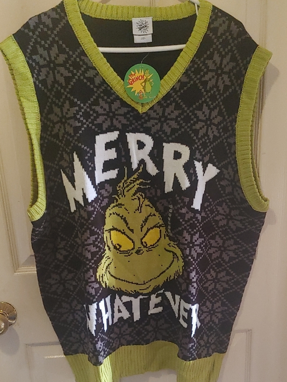 Grinch Mens' Sleeveless Sweater Vest - Black & Lime